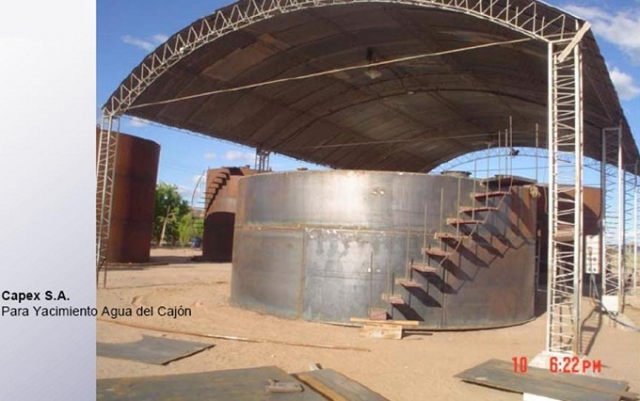 Construcción de tanque lavador de 160m3 realizado por Emprendimientos Metalúrgicos S.R.L. para Capex